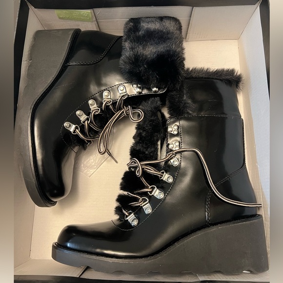 INC international concepts boots - Picture 1 of 3